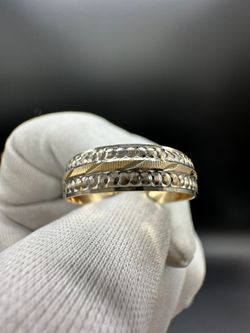 10KT DIAMOND CUT RING #34359