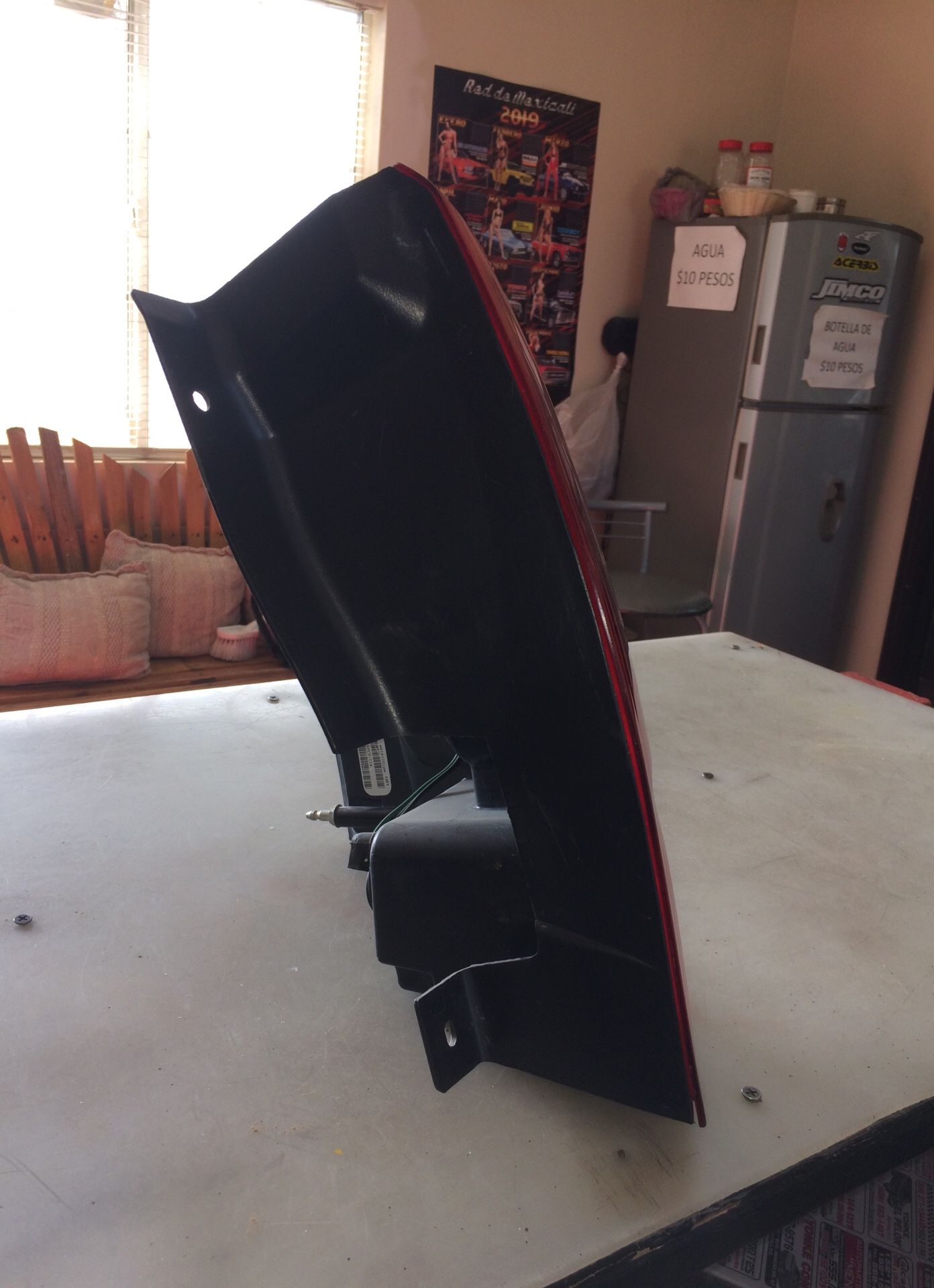 11-17 dodge caravan tail light RH TYC