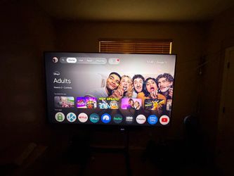 Hisense 100 inch tv with an Hisense sound bar