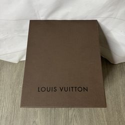 Louis Vuitton large box 