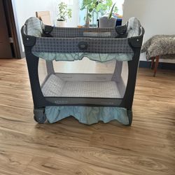 Graco Travel Crib 