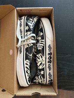 Vans "Local Motion / 808 Hawaii" Classic Slip-Ons (Brand New in Box)
