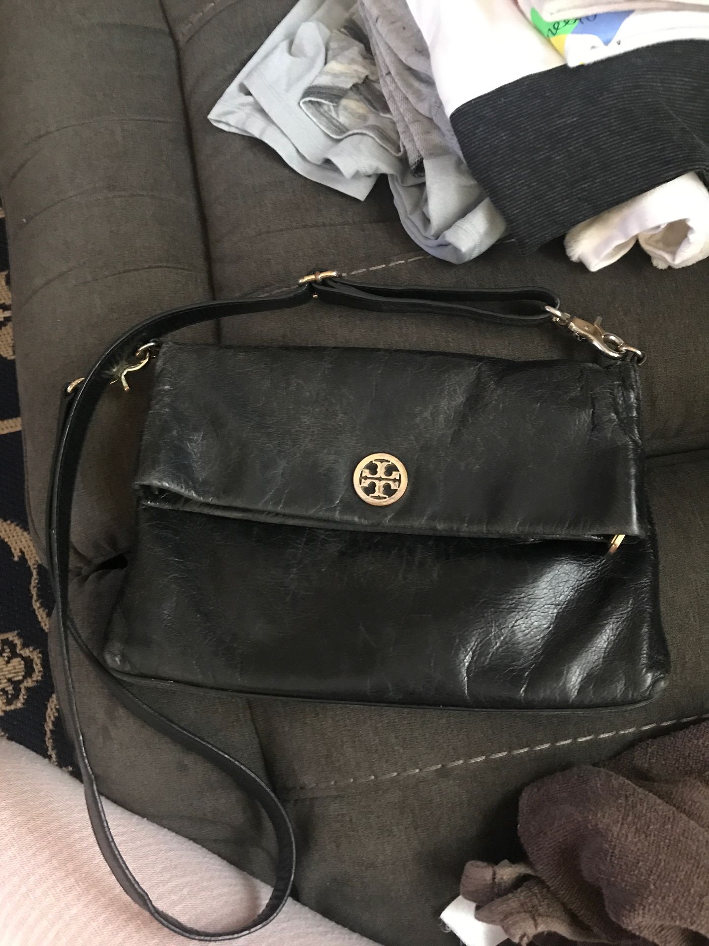 Tory Burch messenger bag. Used, inside very clean