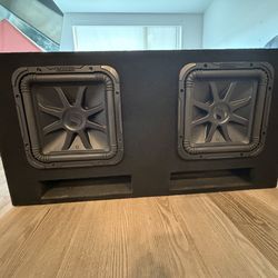 2 12's Kicker L7 solo barics