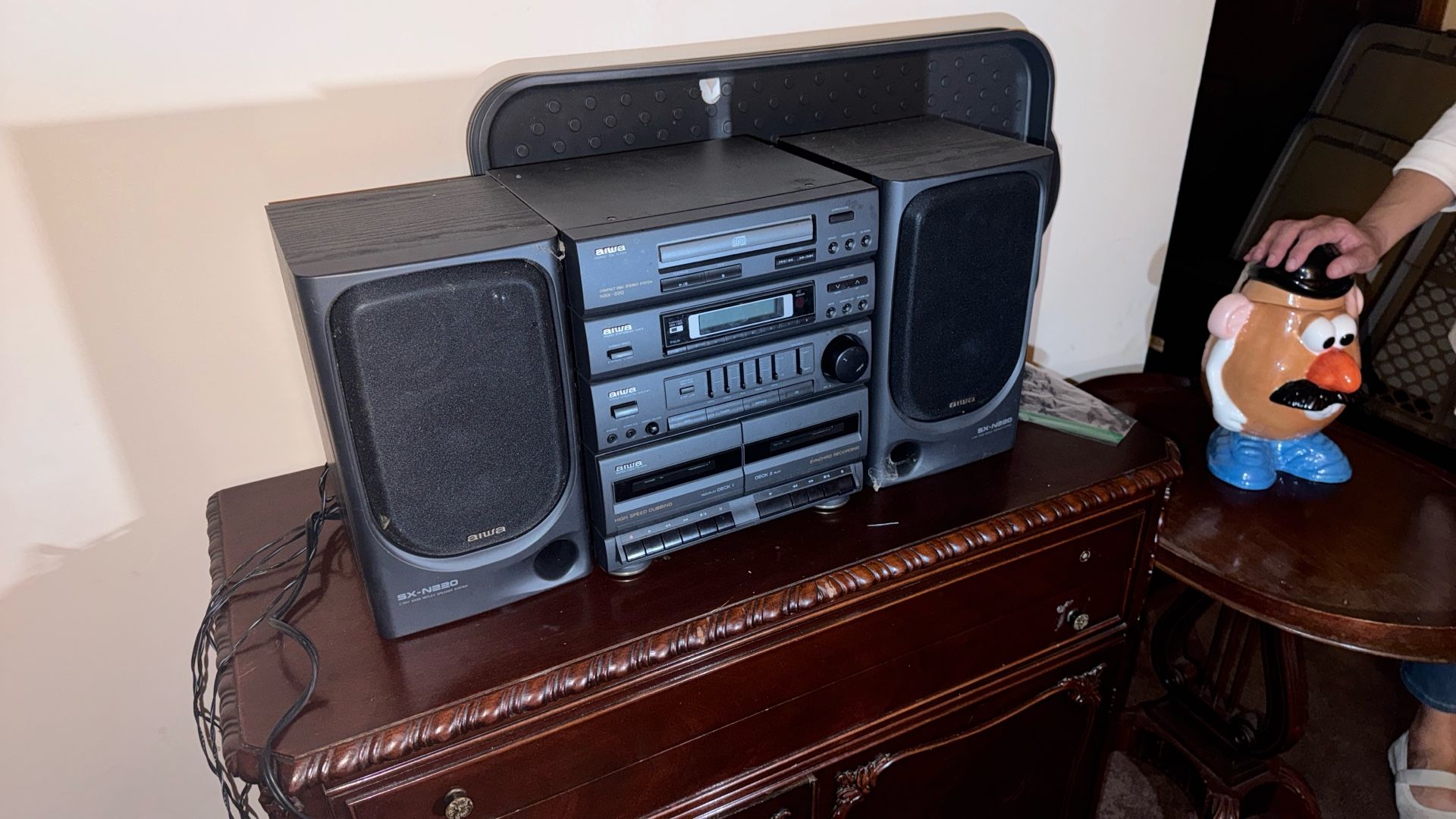 Aiwa Entertainment Center