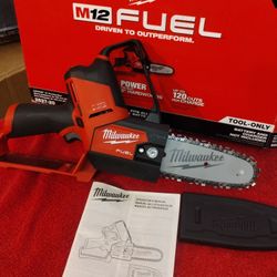 M12 MILWAUKEE FUEL 6" Chainsaw Tool Only $$150