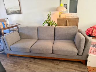 Article Couch
