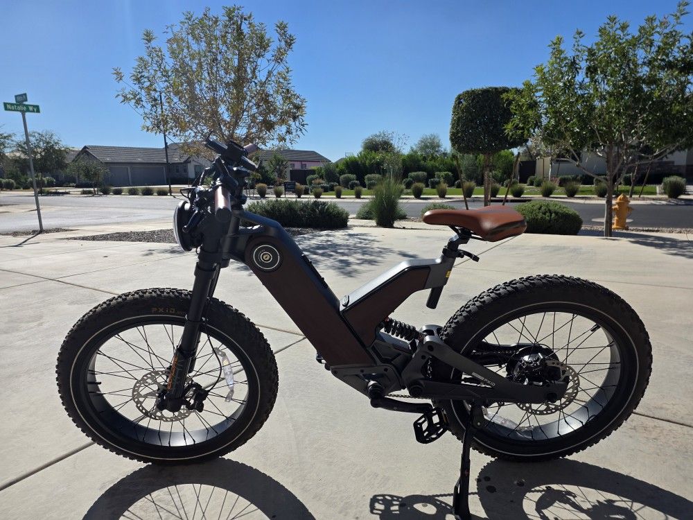 Almost New Eahora P5 II electric mountian bike 