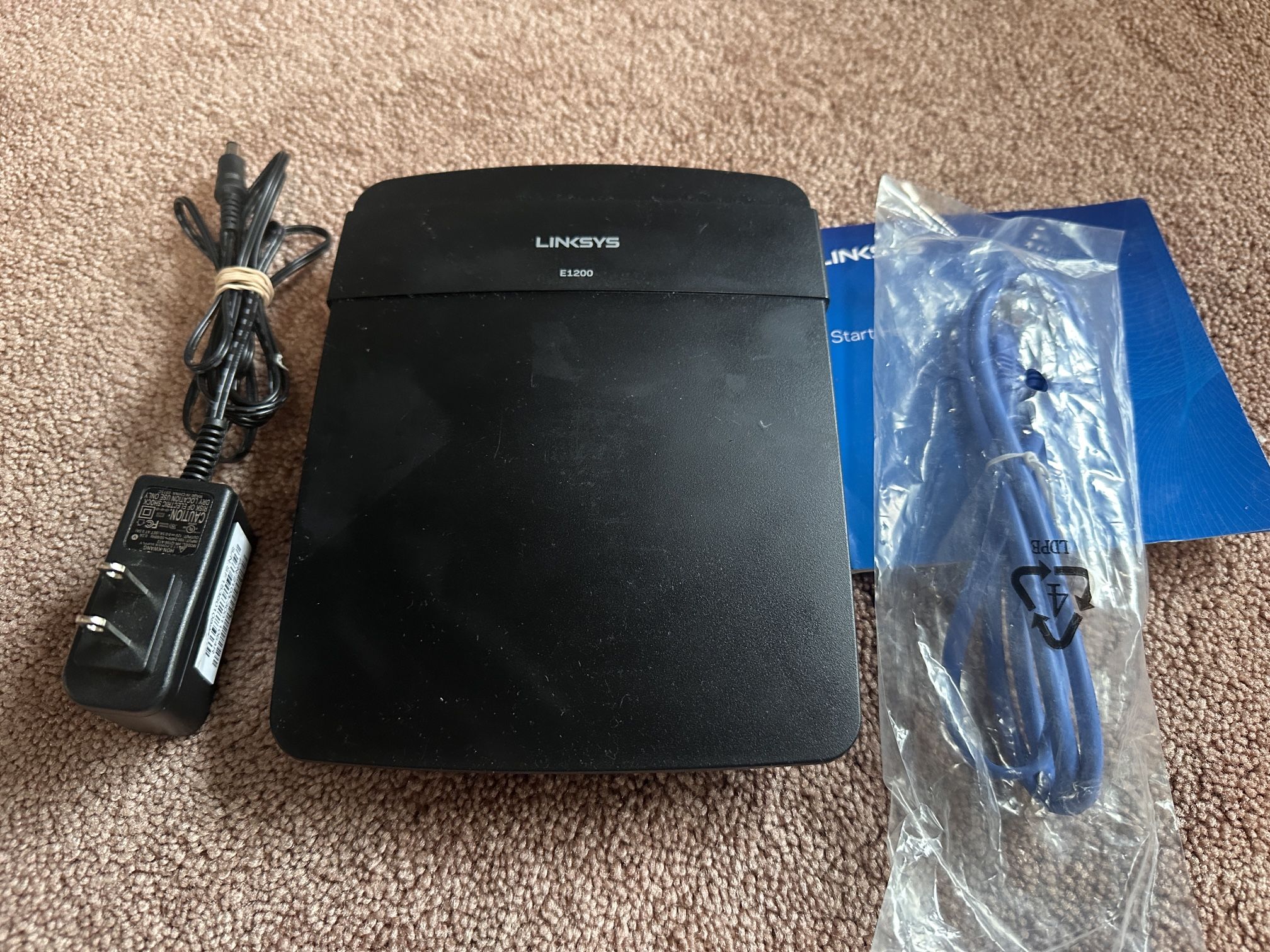 Linksys E1200 Router 