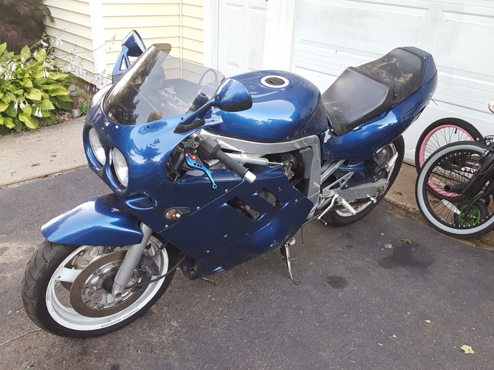 1988 Suzuki GSXR 750 parts bike