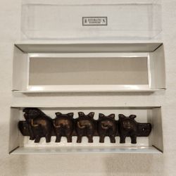 New in box Restoration Hardware Piggy Key Hook,  Metal
Wall-mounted key holder with 5 hooks, 9.5"×3" 