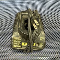Dewalt Battery Charger