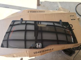 Honda CrV 2nd generation rear hatch window glass (2002-2006)