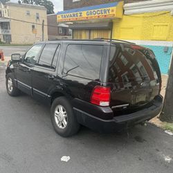2004 Ford Expedition