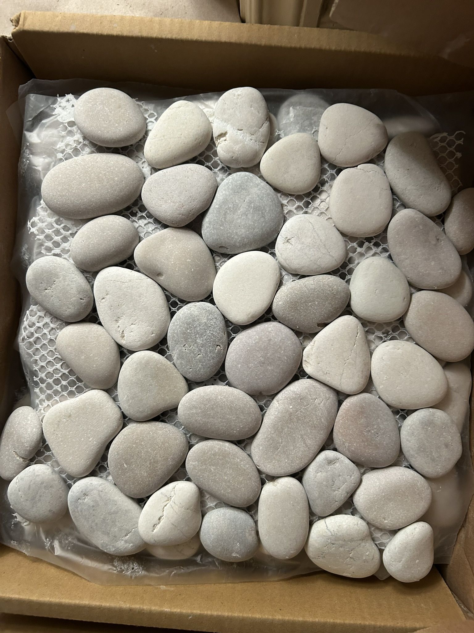 Pebble Tile    Stone Tile