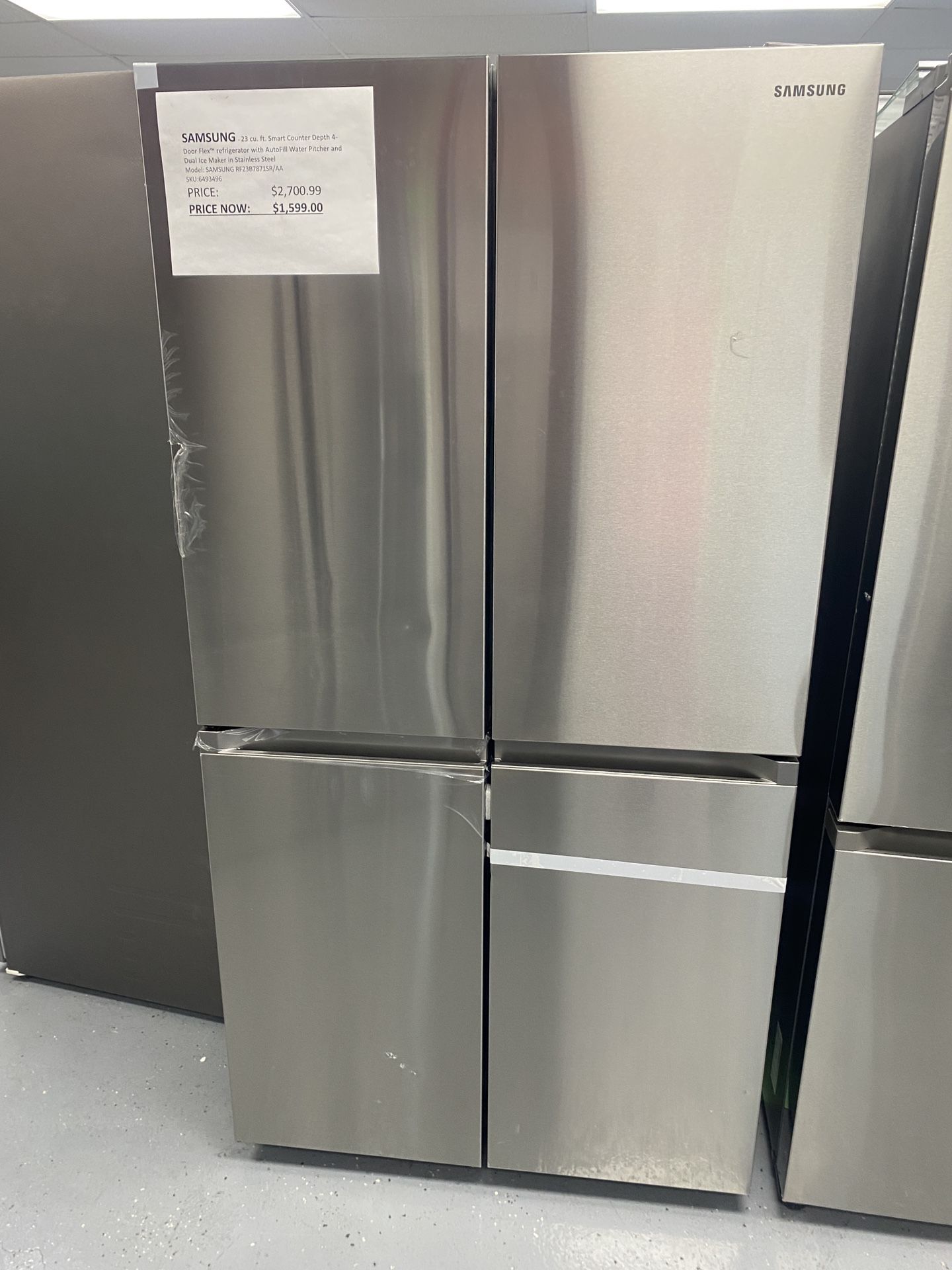23 cu. ft. Smart Counter Depth 4-Door Flex™ refrigerator with AutoFill Water Pitcher and Dual Ice Maker in Stainless Steel