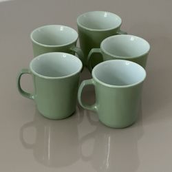 Pyrex Milk Glass Mint Sage Green Coffee Cups Mugs D Handle Vintage Set Of 5
