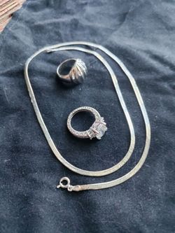 Jewelry trio