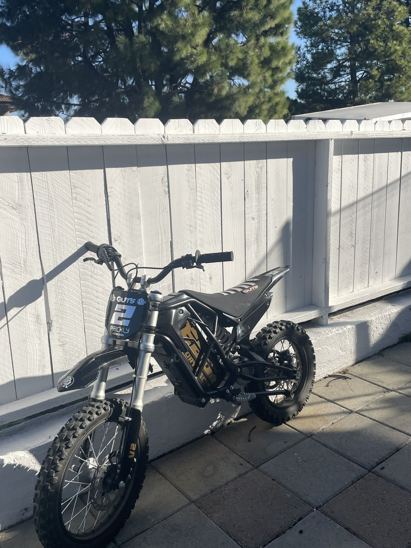 Ebox V2(need Gone Asap!)