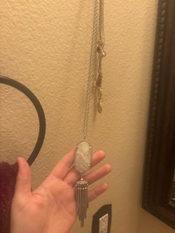 Kendra Scott Necklace