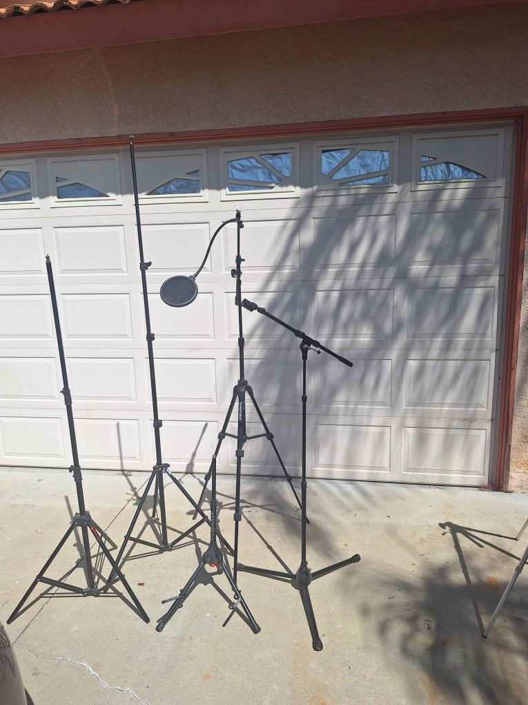 Studio Recording Mic Stands