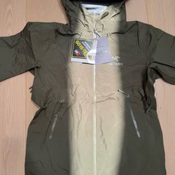 Military Green Arc'teryx Beta LT jacket 