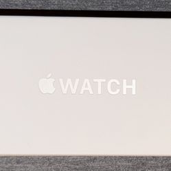 Apple Watch Series 10 42mm - GPS/LTE **UNLOCKED**