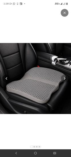Gray Car Seat Cushion with Ergonomic Design