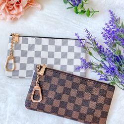 Checkered Keychain Cardholder Wallet