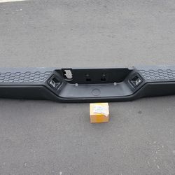 09-18 Dodge Ram 2019 Classic Rear Bumper Defensa