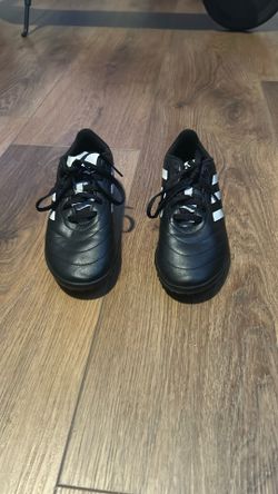 GOLETTO VIII TURF SHOES Size 3