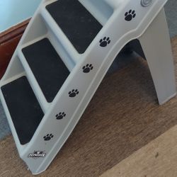 Pet Steps