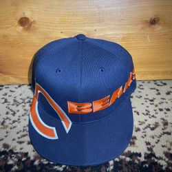 Chicago Bears Reebok 210 Fitted By FlexFit Size 7/8-7 1/4 Hat