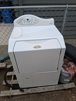 Front load Maytag Neptune matching Washer and Dryer