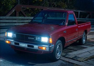 1980 to 1986 Datsun/ Nissan 720 Pickup Truck Glass OEM Style LED headlights