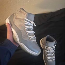 Jordan 11 Cool Grey