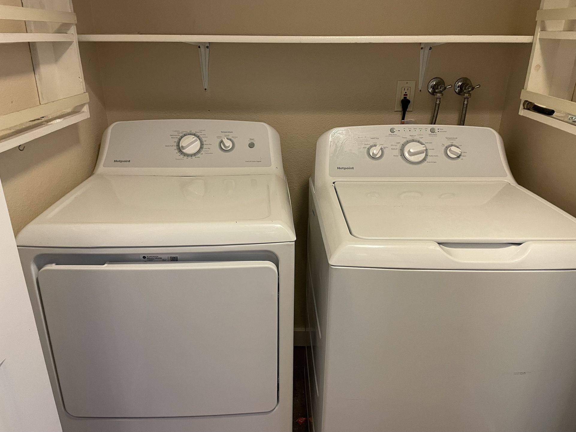 Hot Point Washer and dryer