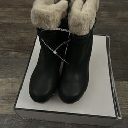 Brand New Women’s Guess Boots Size 7