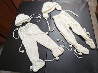 Handmade baby knit outfit