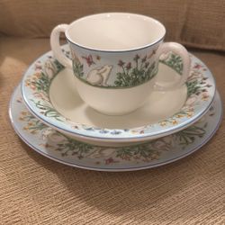 Tiffany Meadows Baby Gift Set