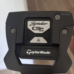 Taylormade Spider GTX BK 34 in Like New 