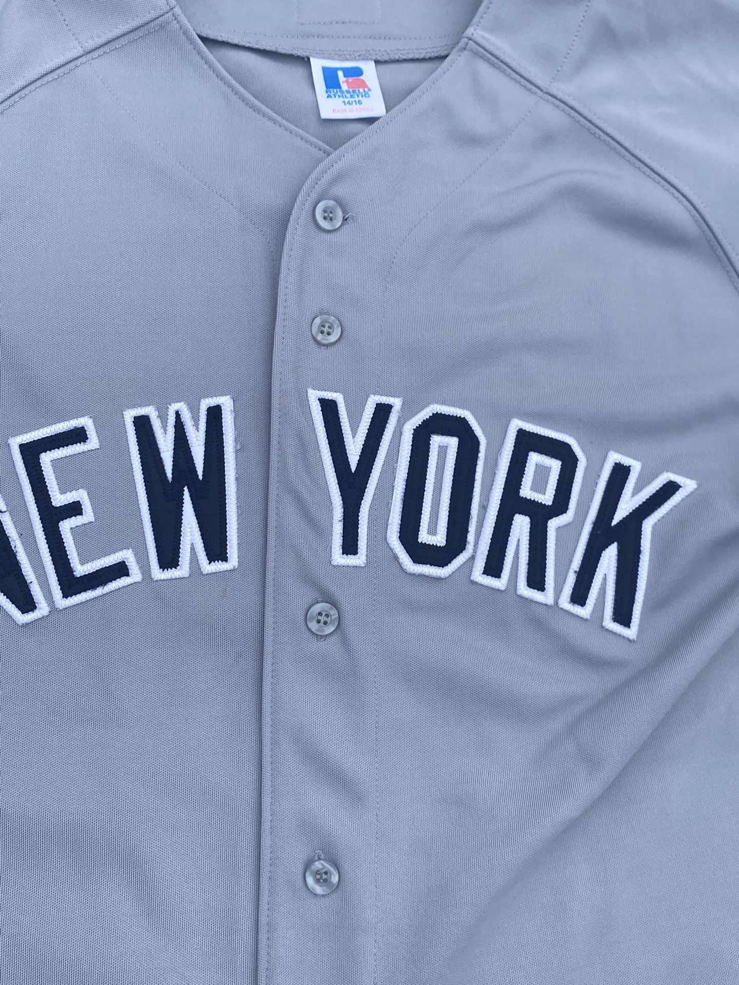 Vintage Russel Athletic NY Yankees Derek Jeter Grey Jersey 14/16 - MLB for  Sale in Egg Harbor Township, NJ - OfferUp
