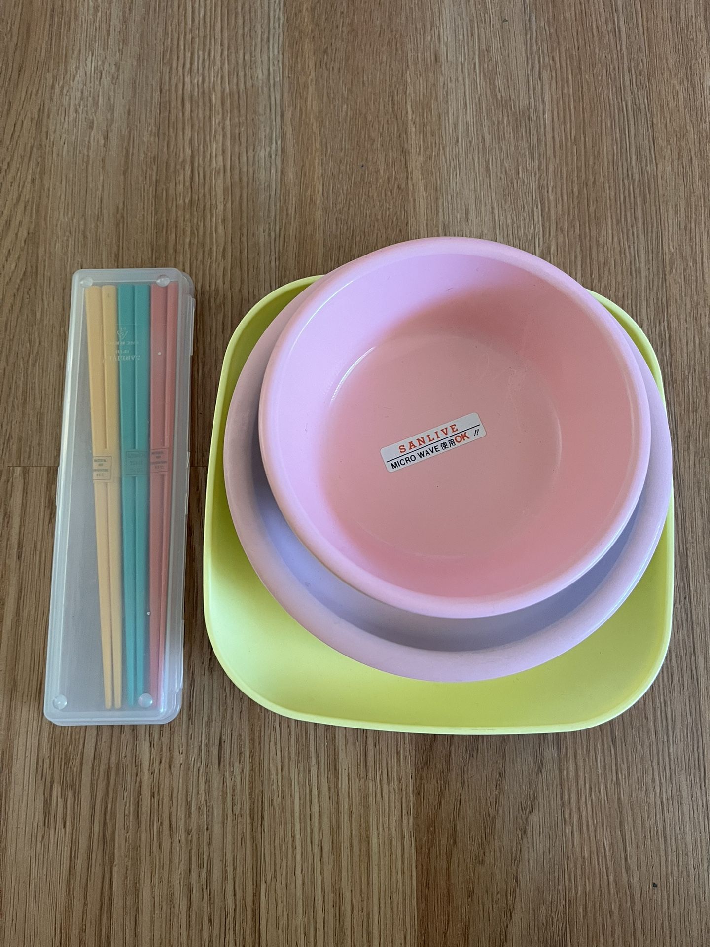 Dinnerware 12 Piece Set