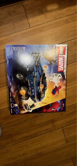 LEGO Marvel Spider-Man Prison Transport Chase 76349