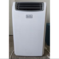 BLACK+DECKER BPACT08WT Portable Air Conditioner with Remote