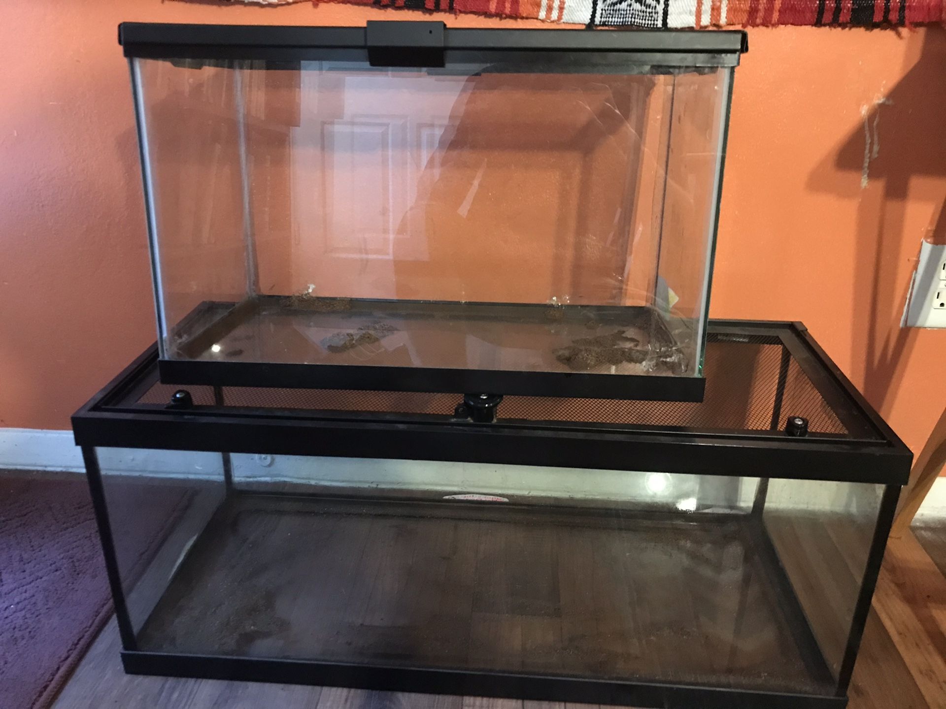 Two reptile/snake terrariums / tanks