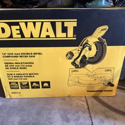 Dewalt saw 