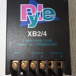 Pyle XB2/4 2 Way 6dB  12dB 6kHz 4 CROSSOVER Input Woofer Tweeter. 1098345
