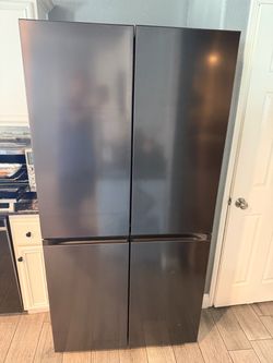 Samsung Bespoke 4-Door Flex Refrigerator – $475 OBO – Parts/Repair