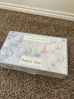 Laura Ashley Prosecco Party Drinking Game Set, 12 Plastic Cups & 3 Balls